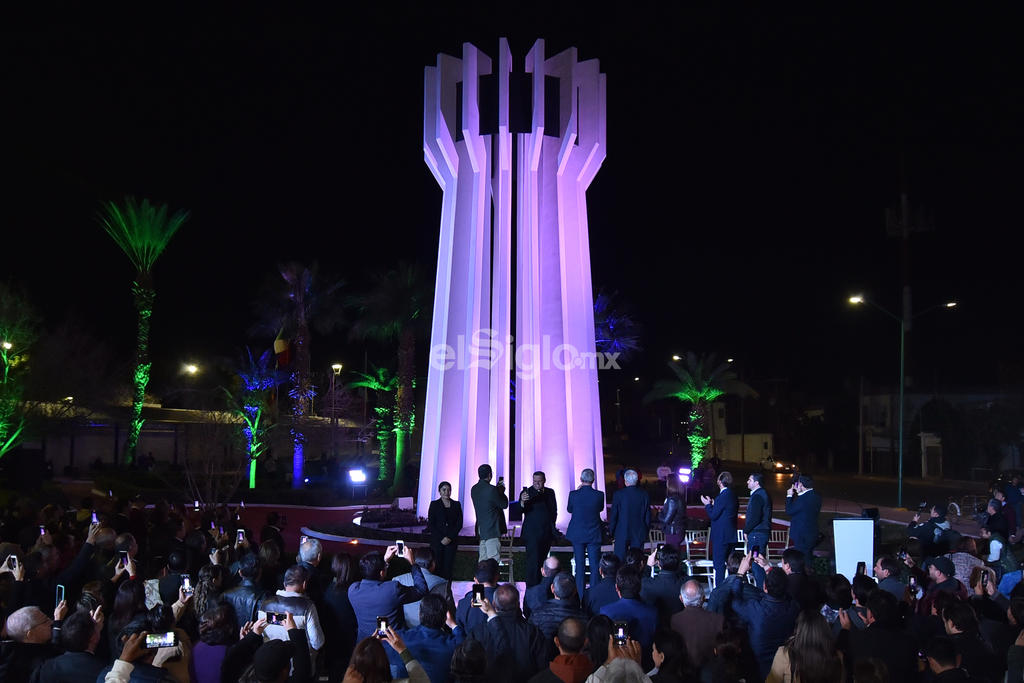 Inauguran monumento del 'Torreoncito'