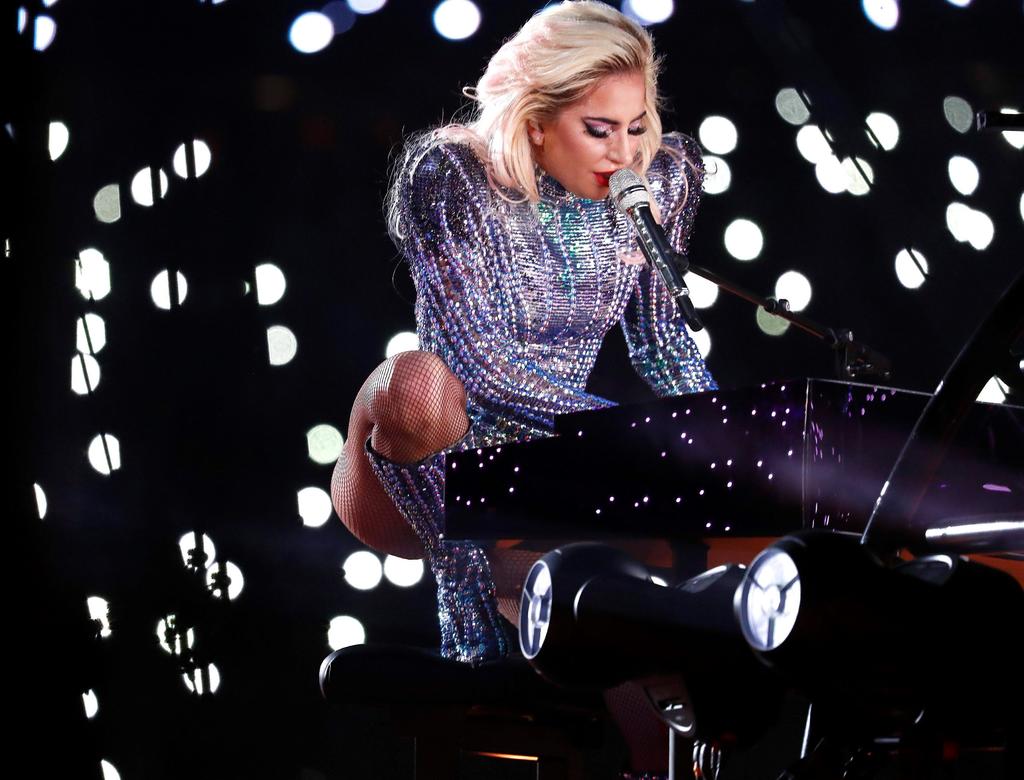 Lady Gaga espera no escuchar 'playback' en espectáculo del Super Bowl