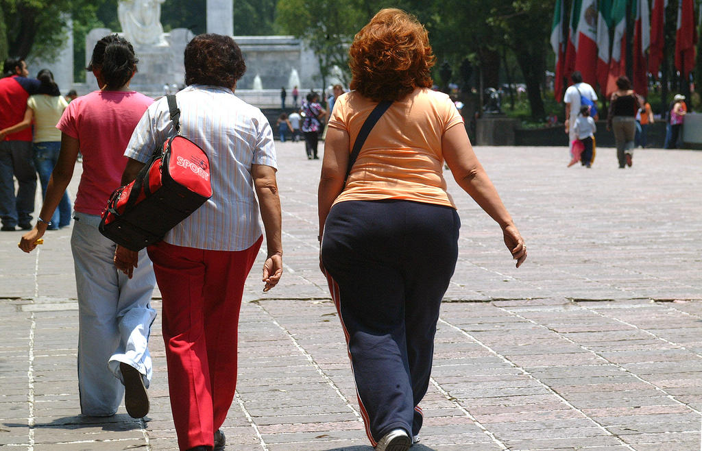 Padecen obesidad 4 de cada 10 derechohabientes: IMSS