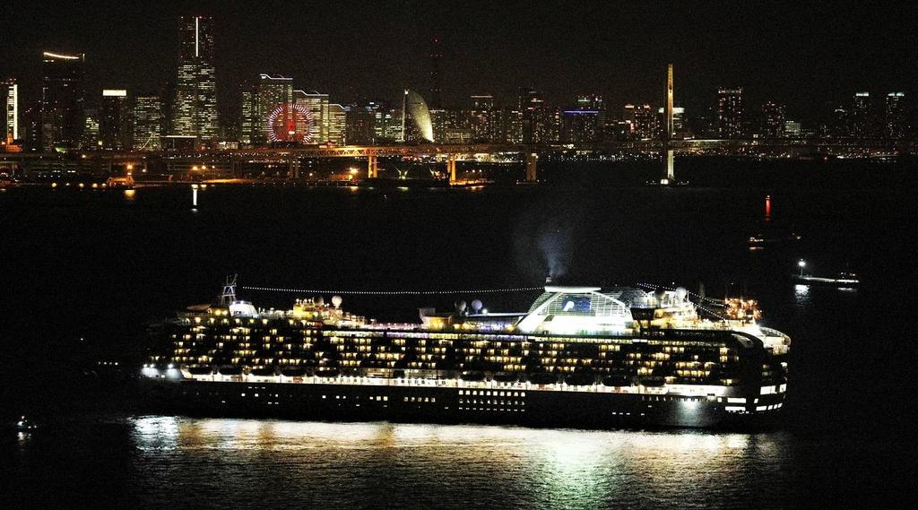 Japón pone en cuarentena barco con 3,500 pasajeros por caso de coronavirus