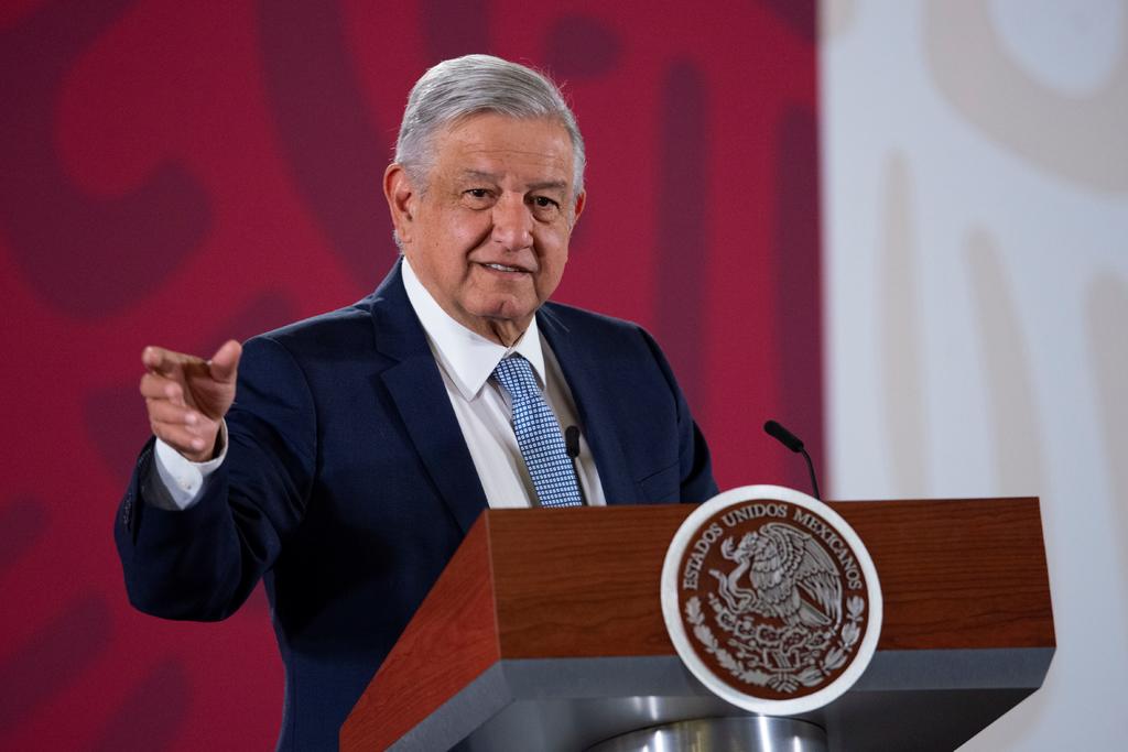 Mantiene Obrador encuentro con coordinadores parlamentarios de San Lázaro