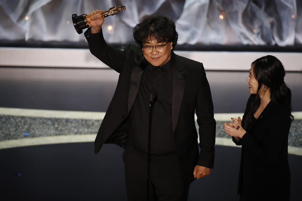 Parásitos gana el Oscar a Mejor Cinta Internacional