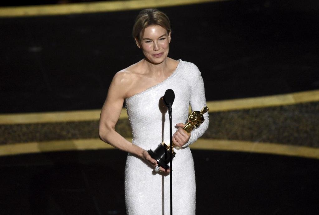 Renée Zellweger se corona como mejor actriz protagonista en los Oscar