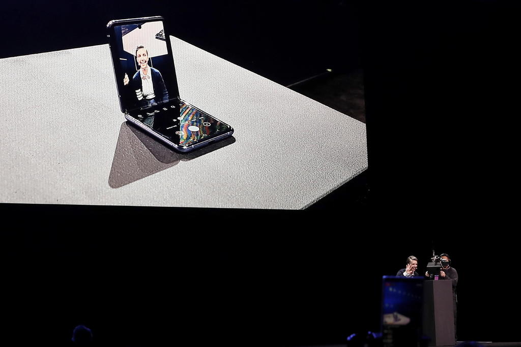 Presenta Samsung el Galaxy Z Flip; inicia preventa en México