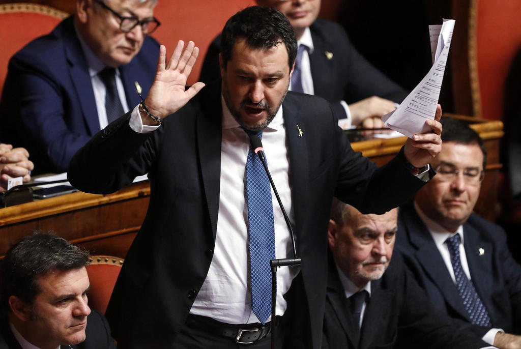 Autoriza Senado italiano que Salvini sea juzgado por su política migratoria