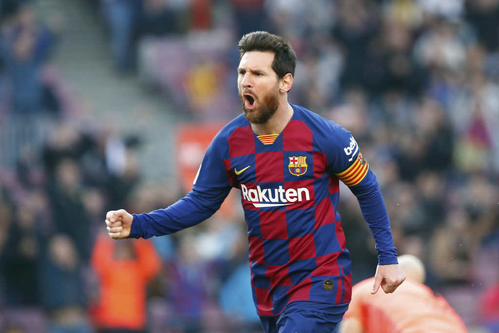 Messi anota póker en paliza del Barcelona