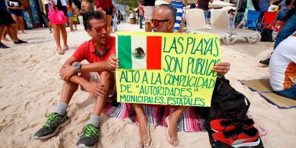 Protestan contra 'playa privada' en Quinta Roo