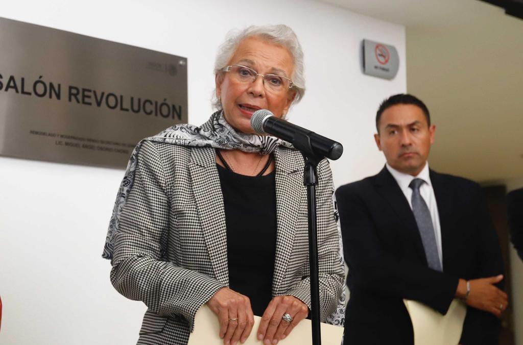 Olga Sánchez se solidariza con paro de mujeres, pero irá a trabajar
