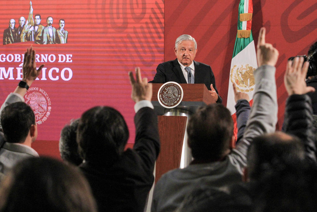 'Estamos a favor de las mujeres, no somos machistas', dice López Obrador