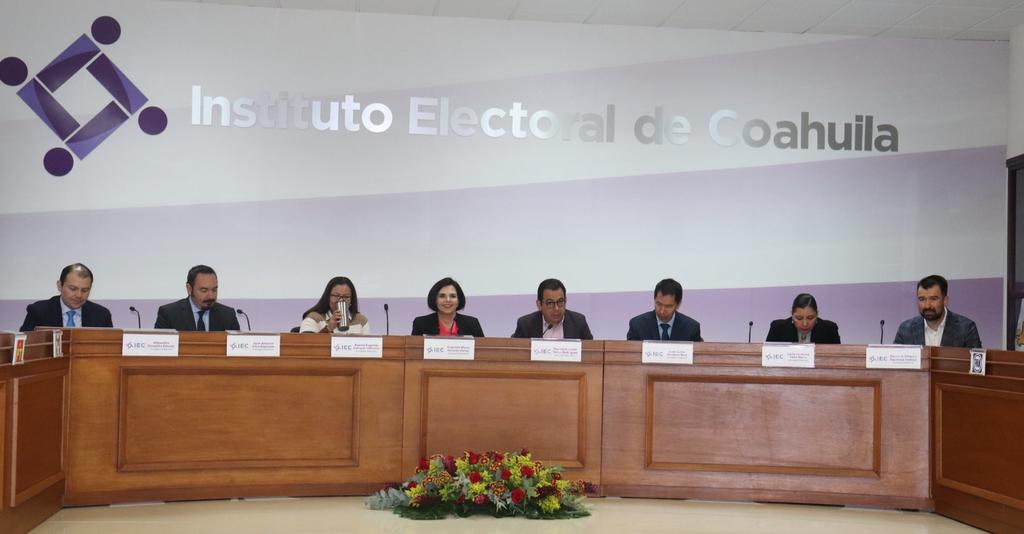 Cinco ciudadanos avanzan para obtener candidaturas independientes en Coahuila