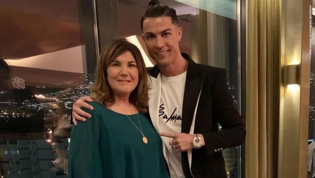 Madre de Cristiano se encuentra estable; el futbolista portugués pide privacidad
