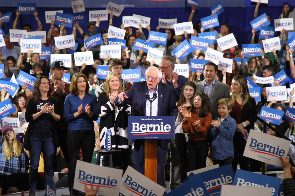 Bernie Sanders gana en California, el gran premio del Supermartes en EUA