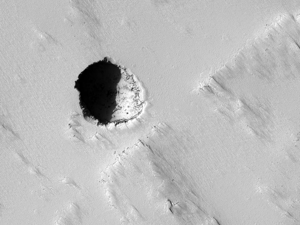 Califica NASA a cueva subterránea como 'candidata' para vida en Marte