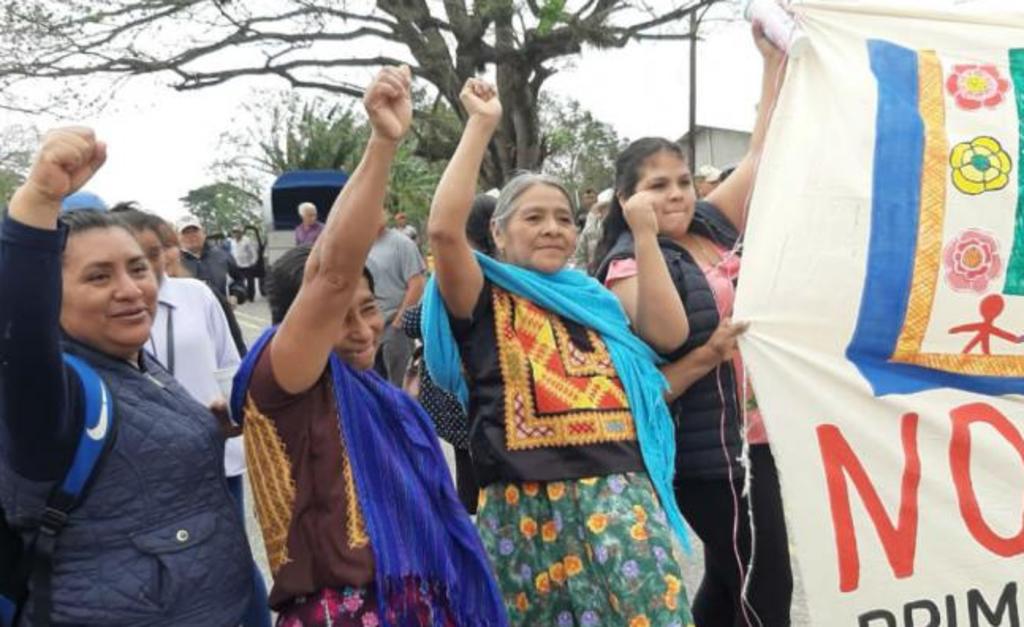 Campesinas y mujeres indígenas marchan en Oaxaca