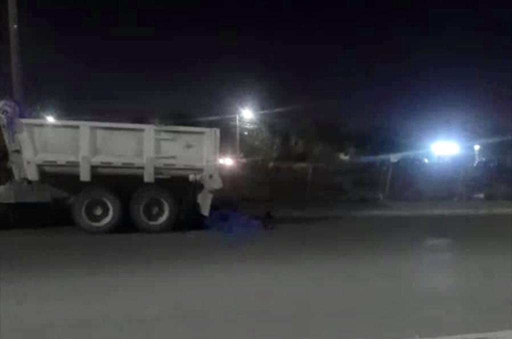 Choca motociclista contra tráiler en Monclova