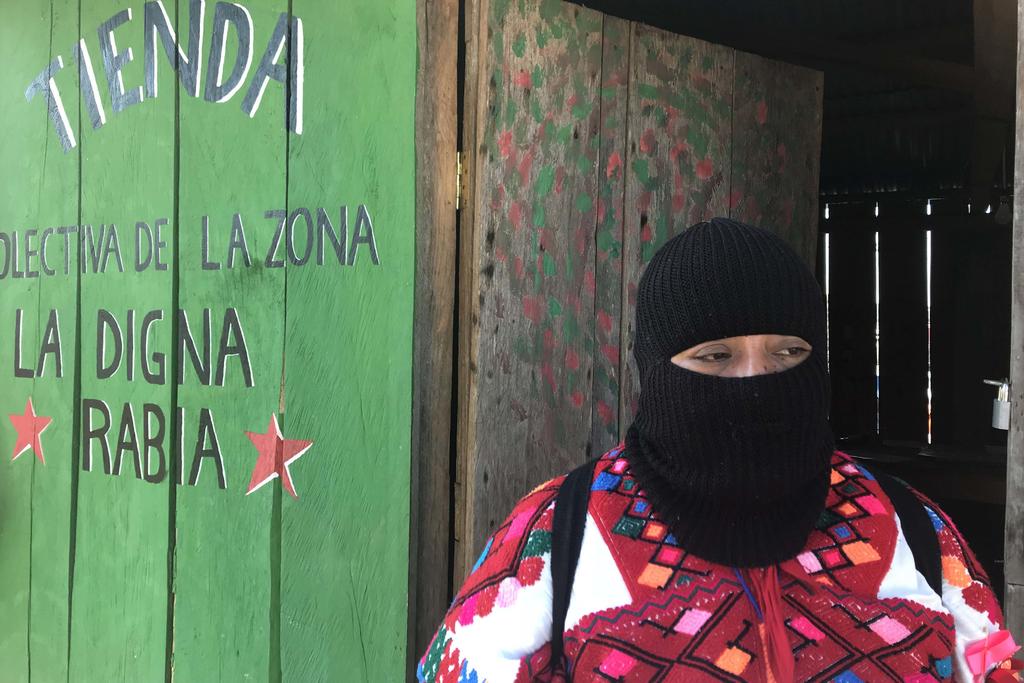 Mujeres zapatistas se suman al paro nacional en sus comunidades