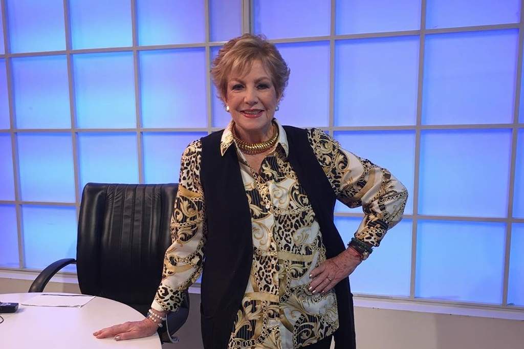 Emiten programa Todo Para la Mujer sin su titular Maxine Woodside
