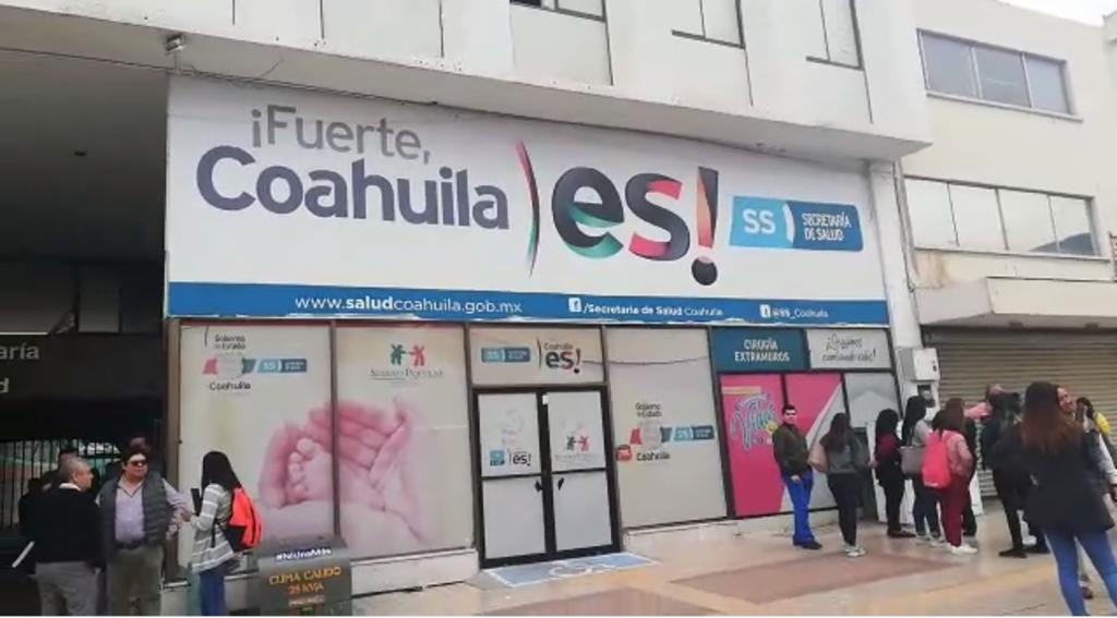 Se confrontan en Secretaría de Salud por manifestación en Saltillo