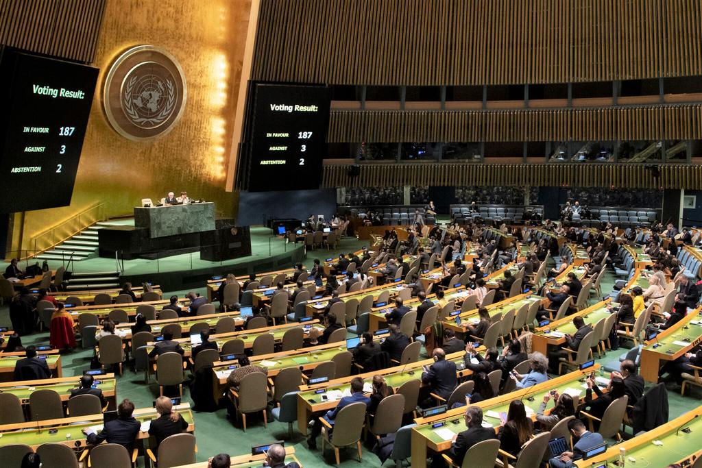 ONU limita al mínimo la presencia de empleados en su sede de Nueva York
