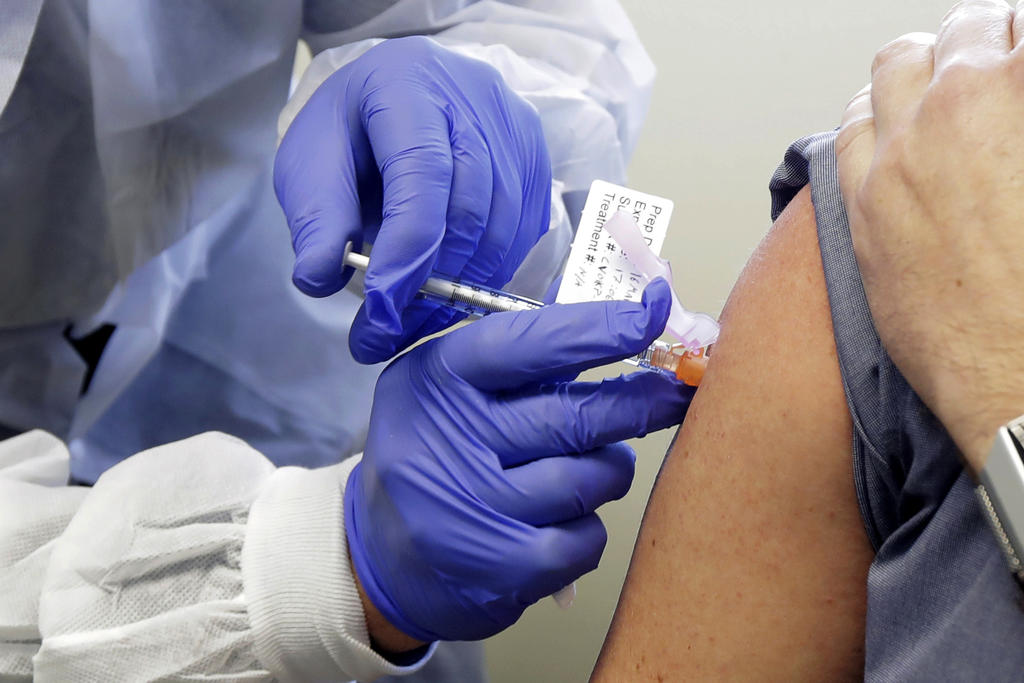 EUA prueba la primera vacuna experimental para coronavirus