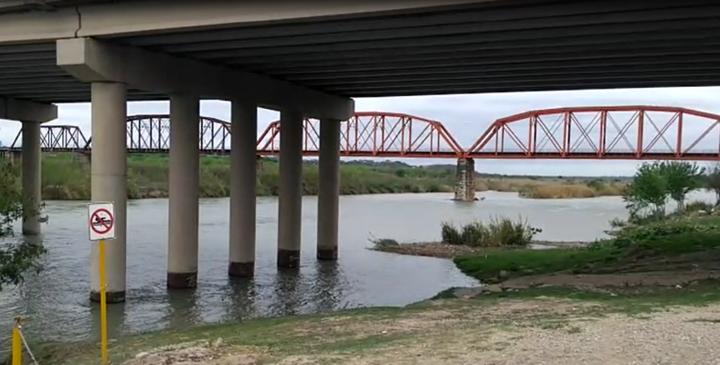 Caudal del río Bravo se mantiene elevado, por trasvase a la presa Falcón
