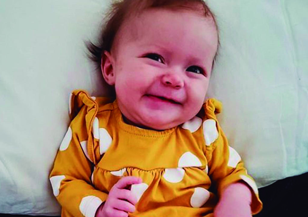 Ellie; la bebé de dos meses de edad que murió por COVID-19