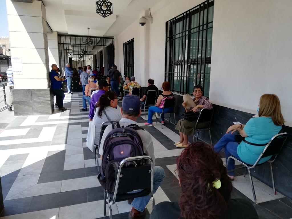 Inicia pago de pensiones a los adultos mayores en Torreón