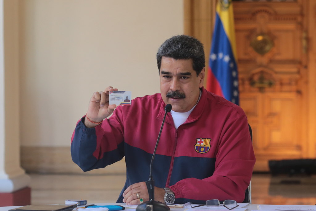 Denuncian complot para asesinar a Maduro