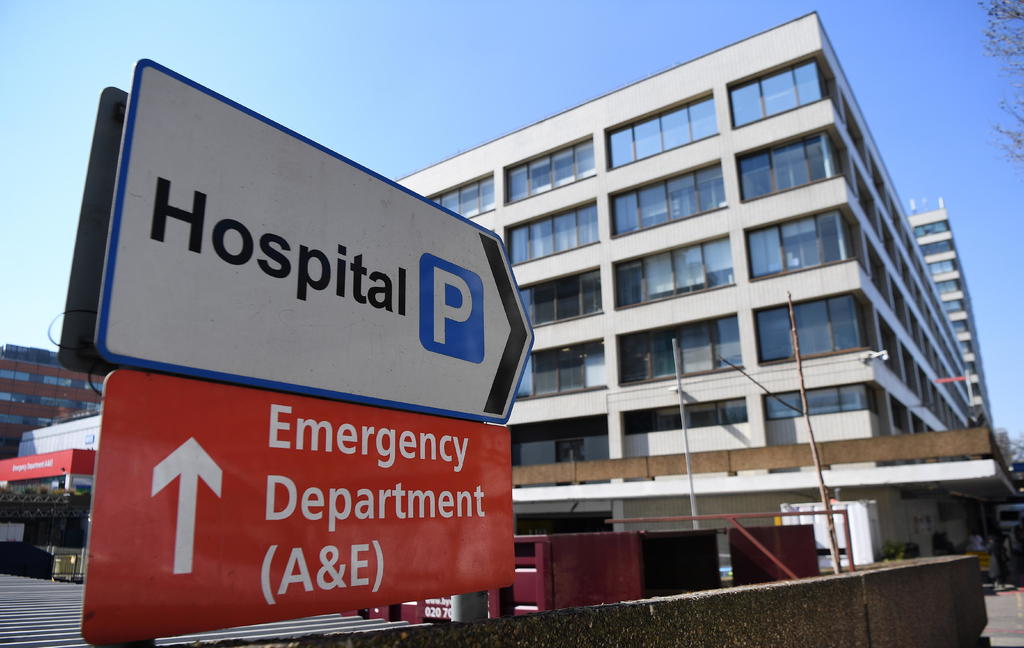 Hospitales de Londres experimentan un 'tsunami' de pacientes