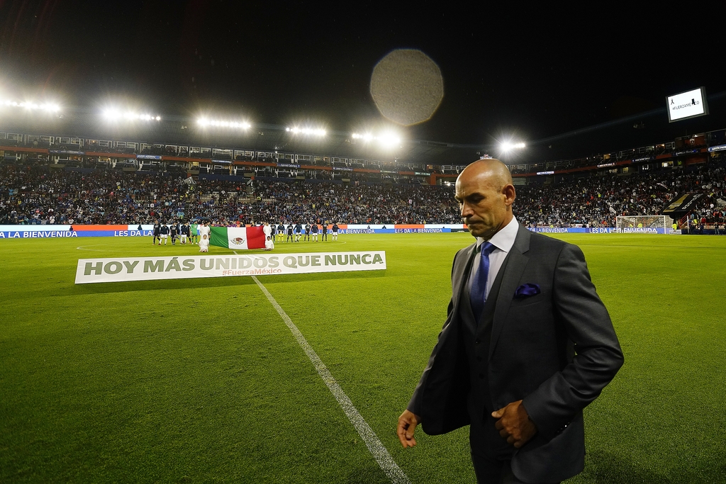 México marca la carrera de Francisco Jémez