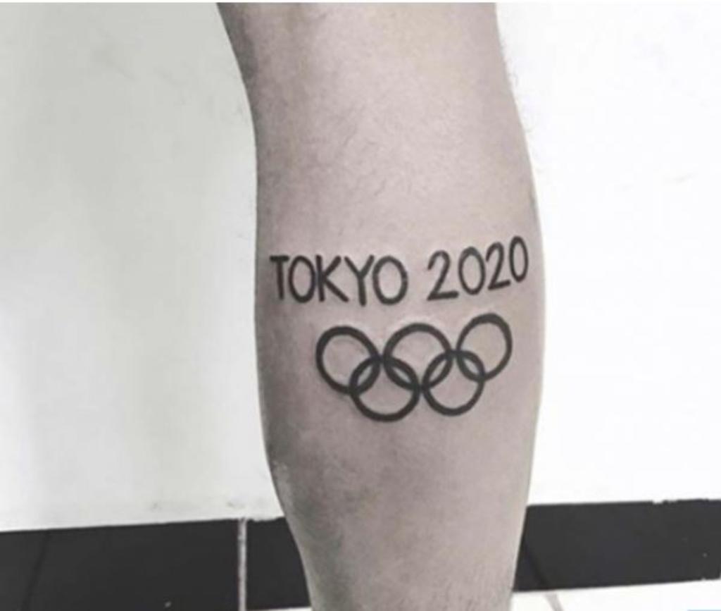 Se tatúa 'Tokyo 2020' antes de que los pospusieran hasta 2021
