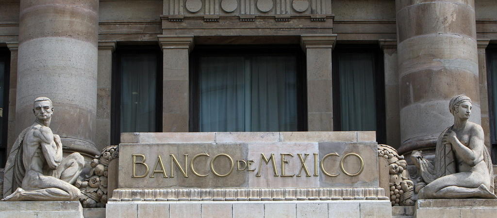 Banxico subastará 5 mmdd tras acuerdo con Fed
