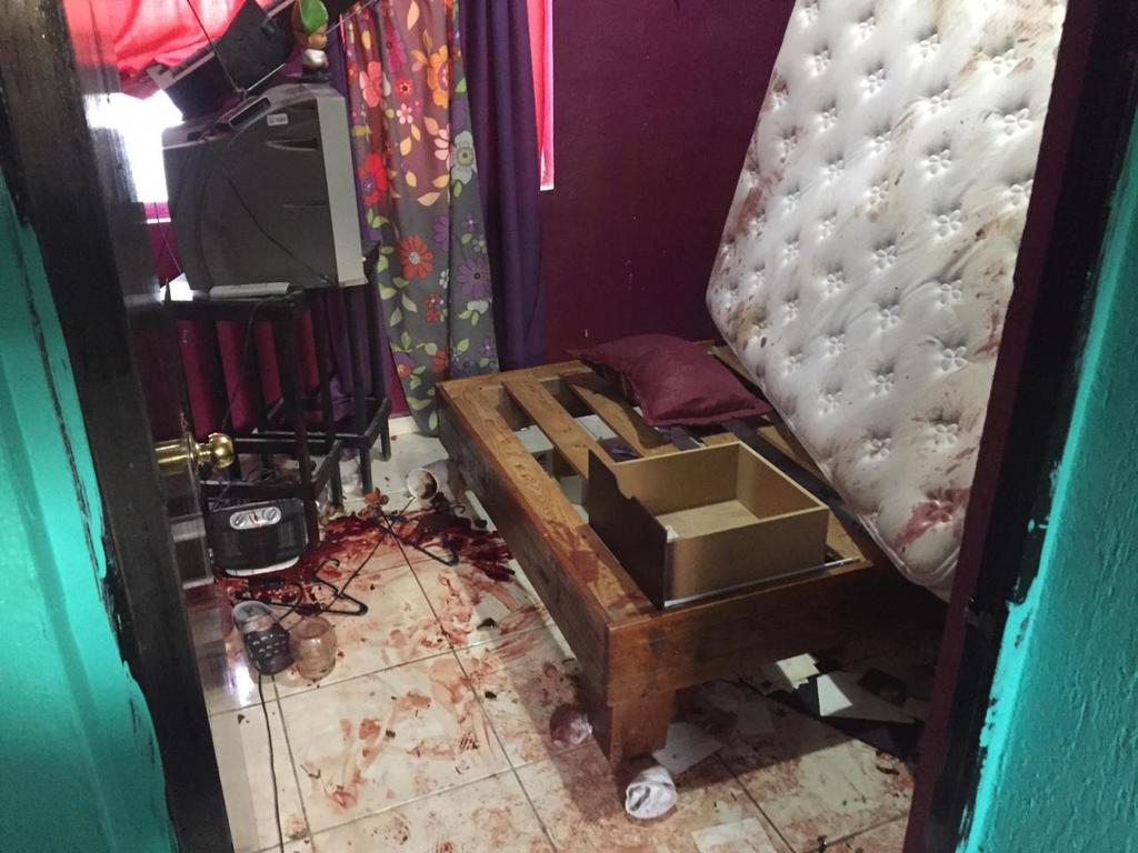 Apuñalan a enfermero durante asalto violento en Torreón