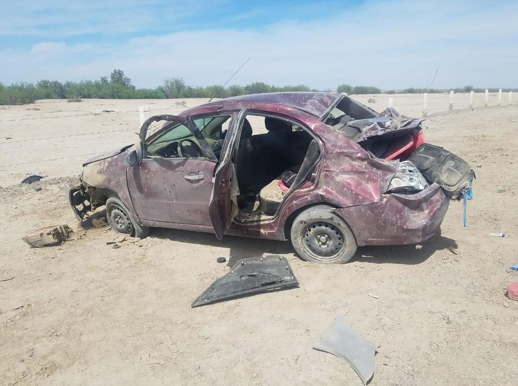 Muere conductora al sufrir volcadura en la carretera Saltillo-Torreón