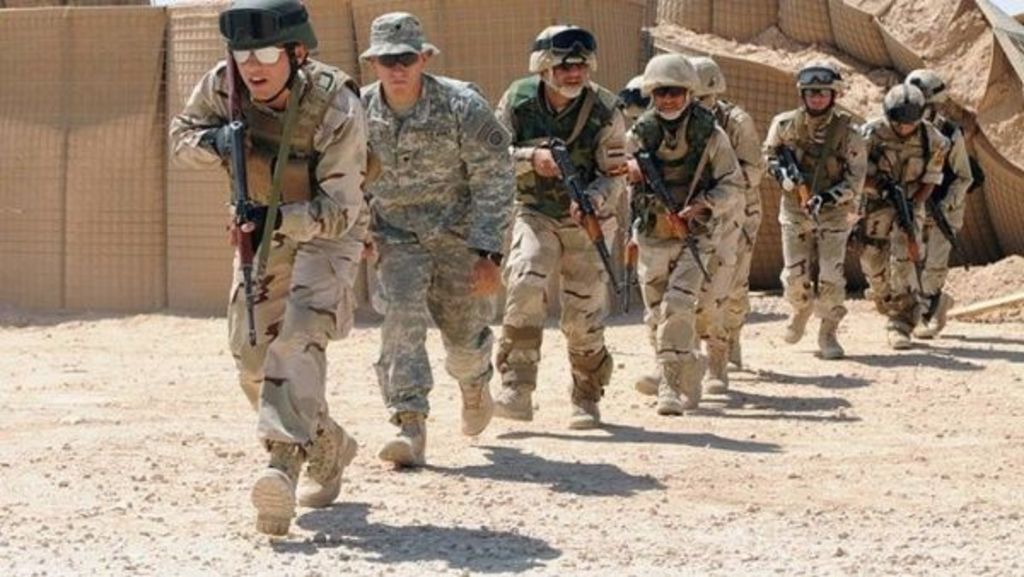 Coalición internacional abandona base militar en Irak