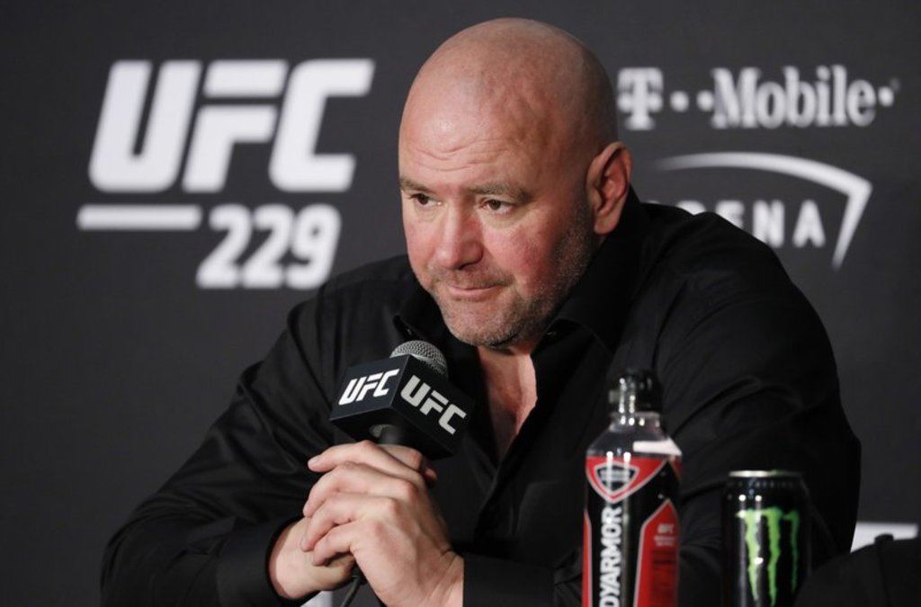 UFC podría tener peleas en isla privada: Dana White
