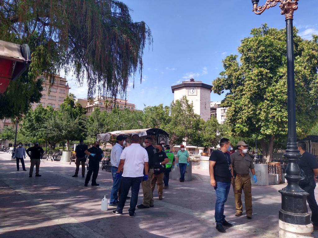 Autoridades de seguridad realizan recorrido en Plaza de Armas de Torreón