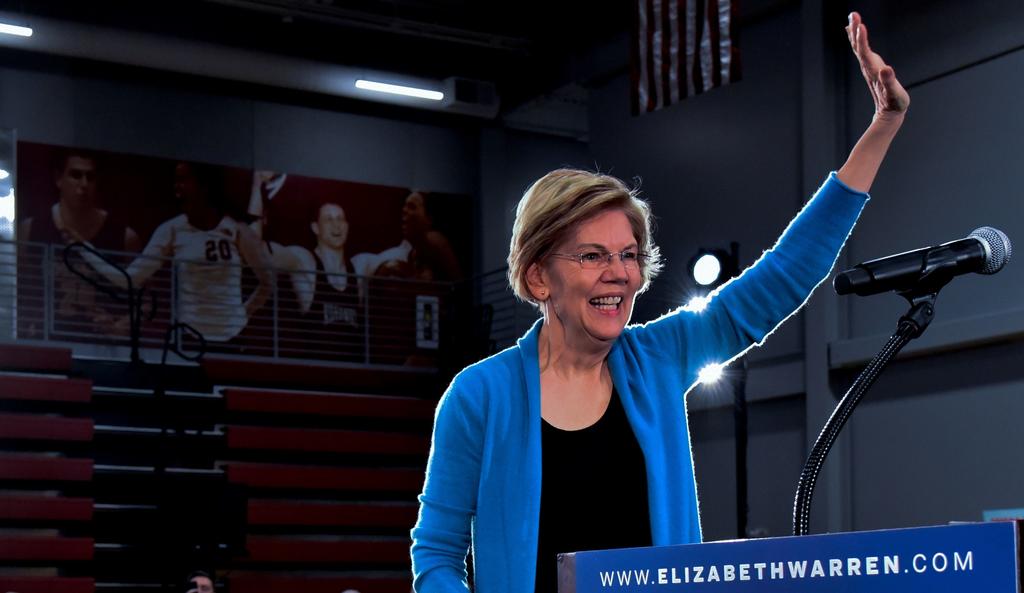 Biden sigue sumando apoyos; Warren respalda su candidatura