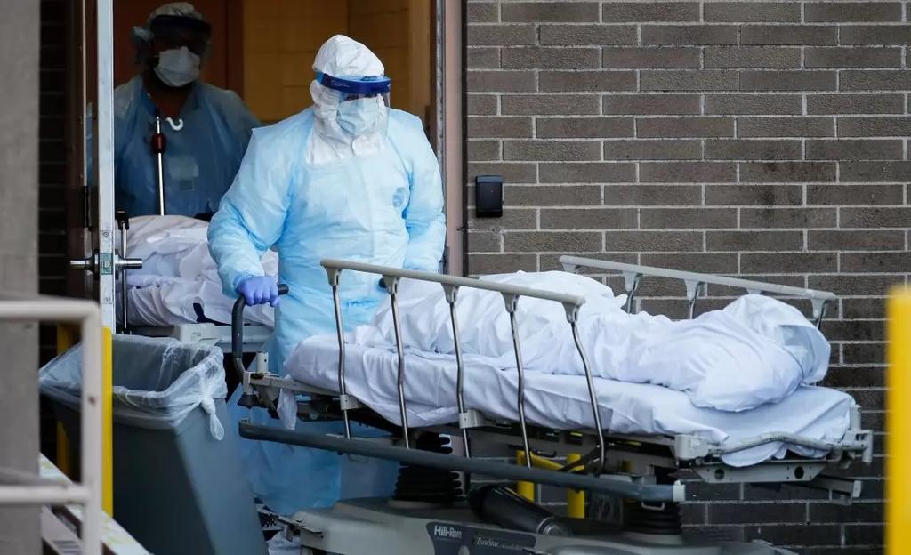 Médico forense fallece tras contagiarse de COVID-19 por un cadáver