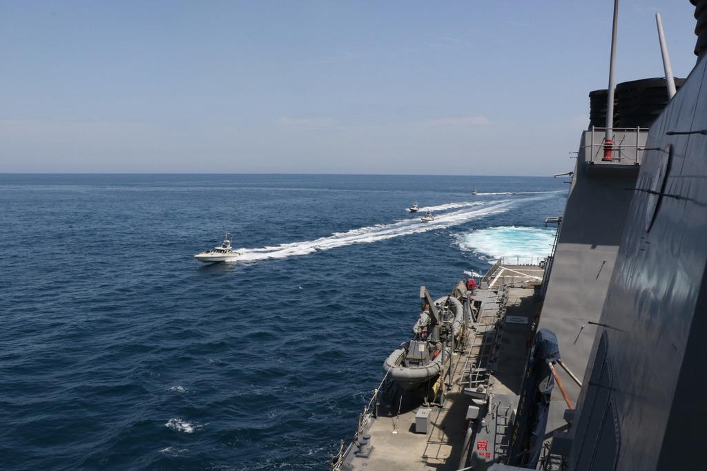 Rechaza Irán amenazas de Trump sobre ataque naval