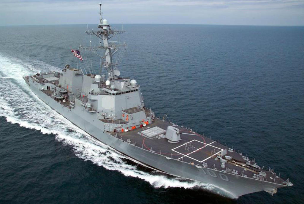 Otro buque de la Armada de EUA reporta brote de COVID-19
