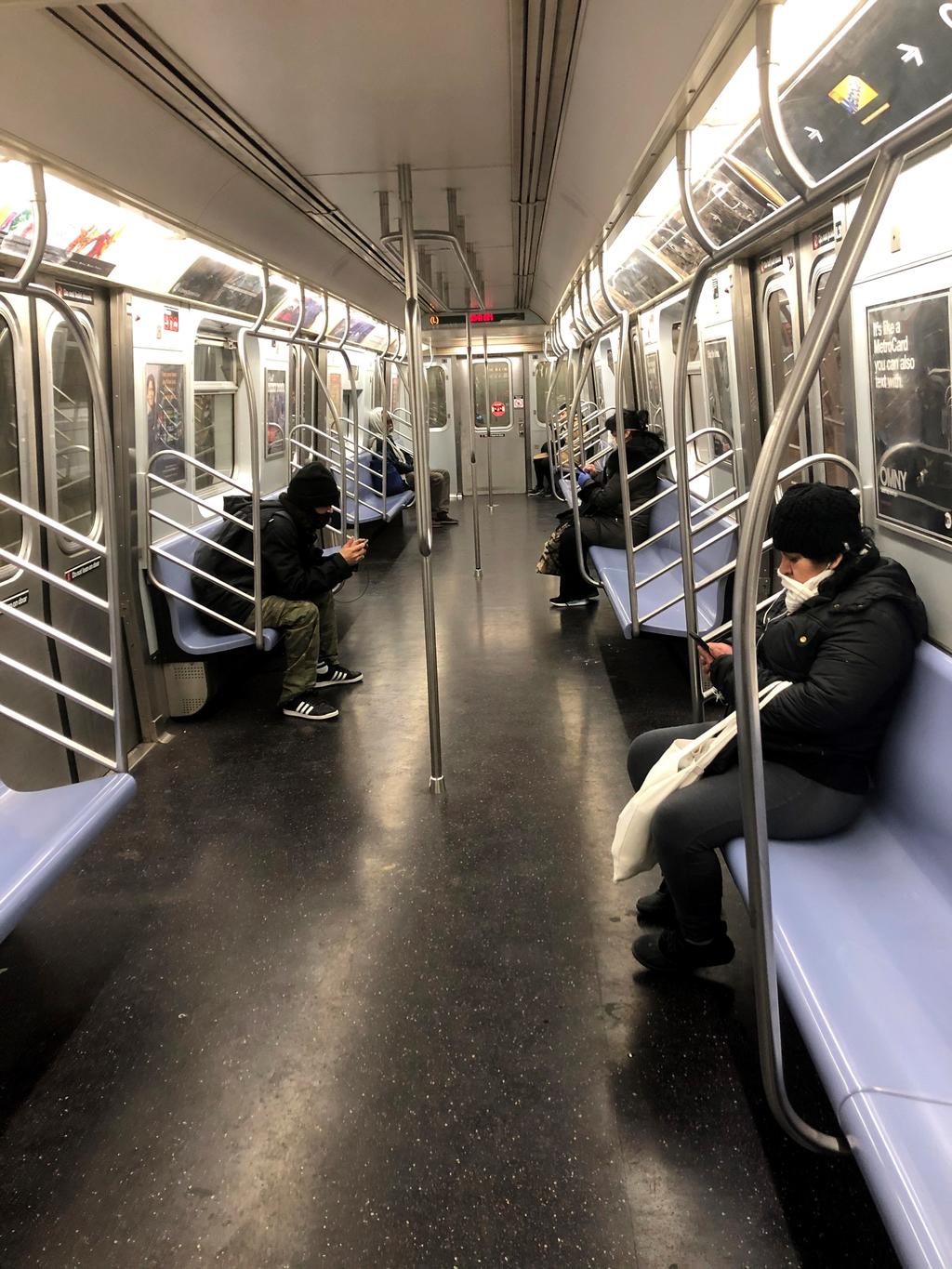 Cerrará Nueva York el metro por las noches para desinfectar por el COVID-19