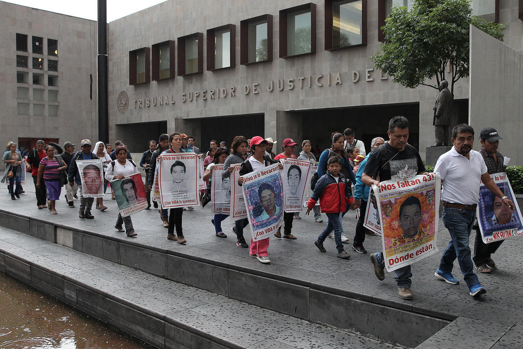 Firman México y CIDH acuerdo para reinstalar al GIEI por caso Ayotzinapa