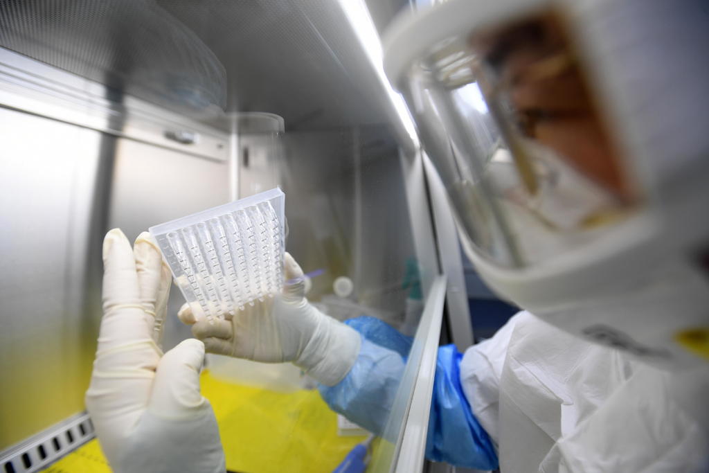 Laboratorio de virología de Wuhan es seguro, afirma su director