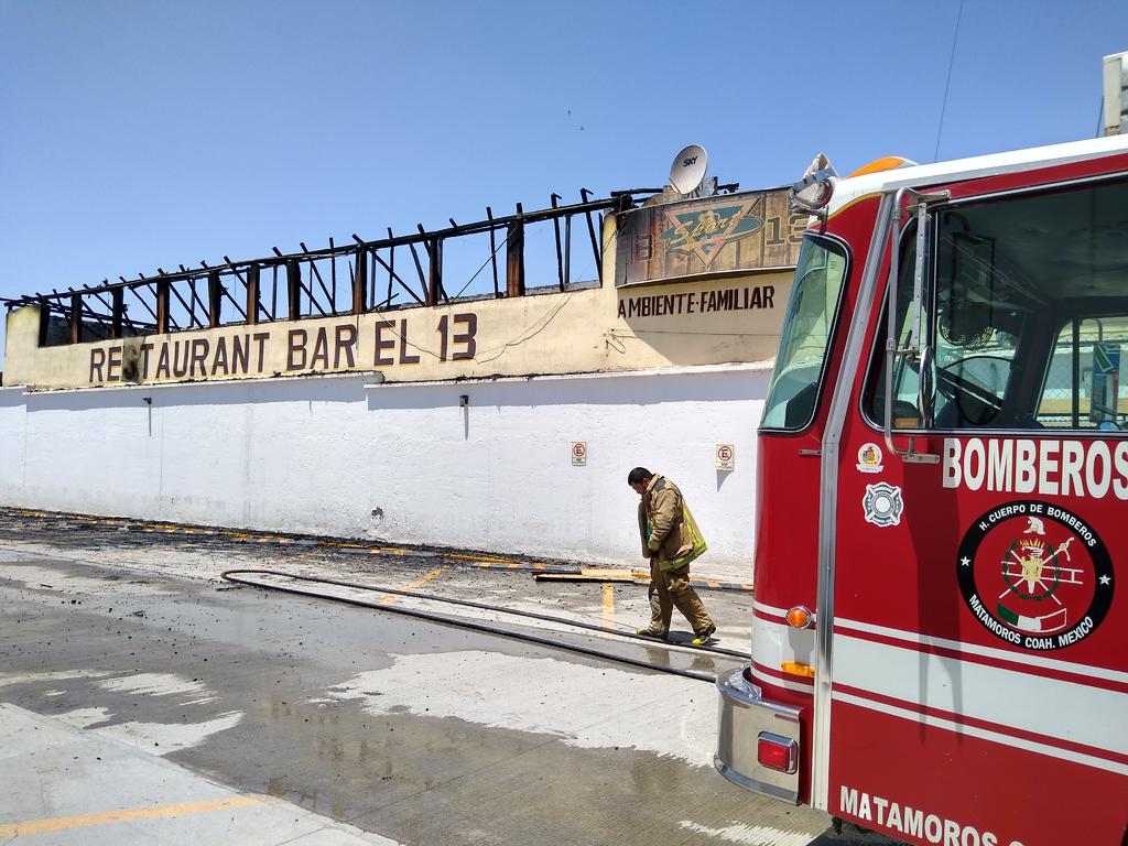 Se registra incendio en bar de familiar del alcalde de Matamoros