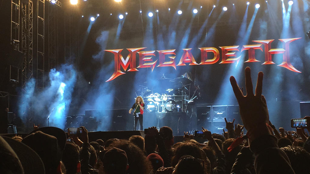 Megadeth reprograma conciertos para el 2021