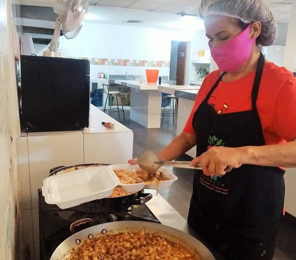 Comedor del DIF Torreón reabre sus puertas con servicio para llevar