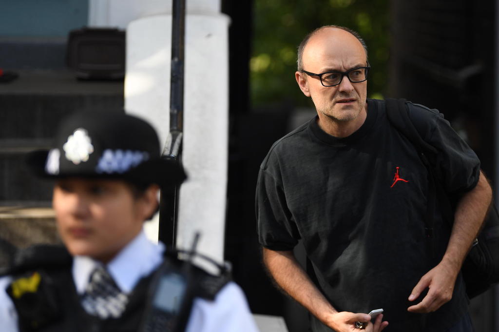 Asesor de Johnson no será penalizado: policía británica
