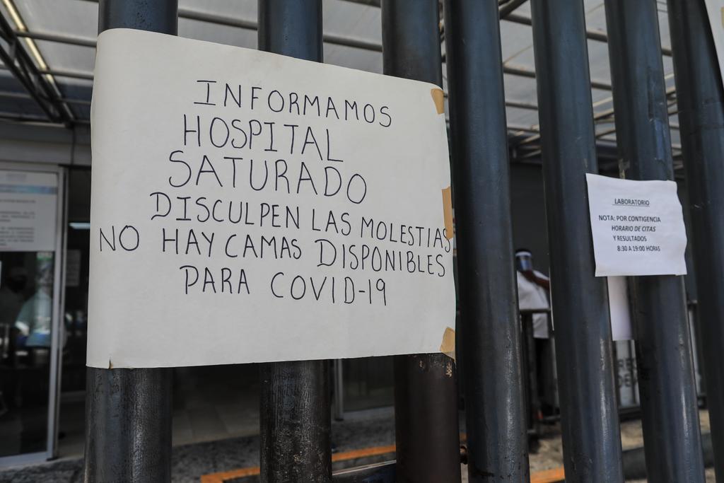 Hay más de 200 médicos contagiados en Guerrero