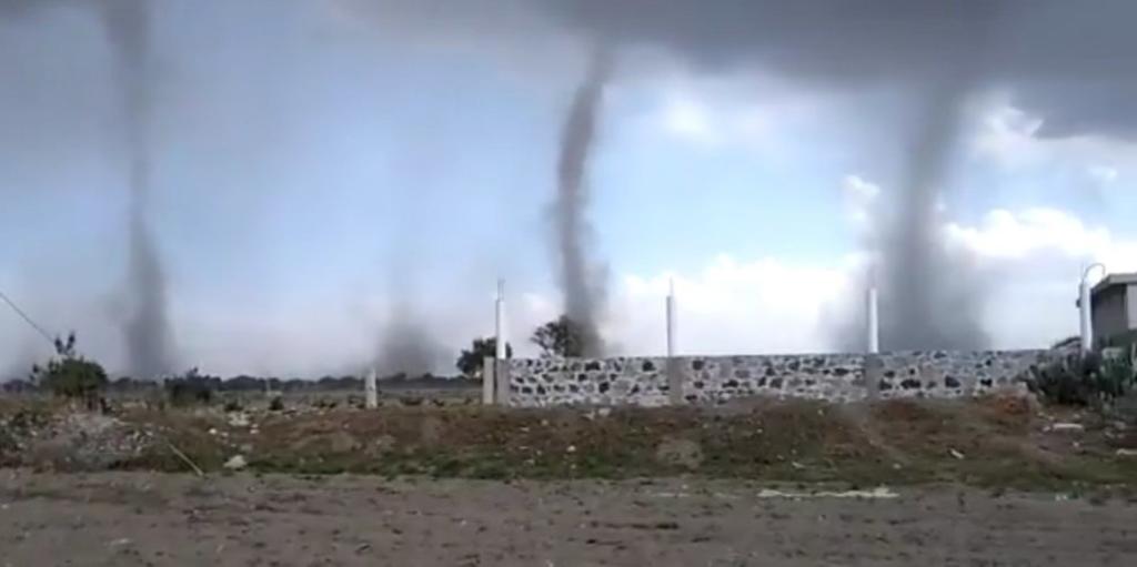 Cuatro tornados son captados en Puebla